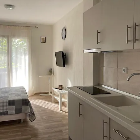 Royals Nikiti (Sithonia)